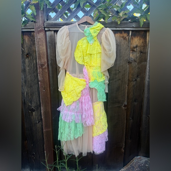 Comme des Garcons Dresses & Skirts - Comme Des Garçons Pink Ruffled lace Tulle sheer Dress - Size small